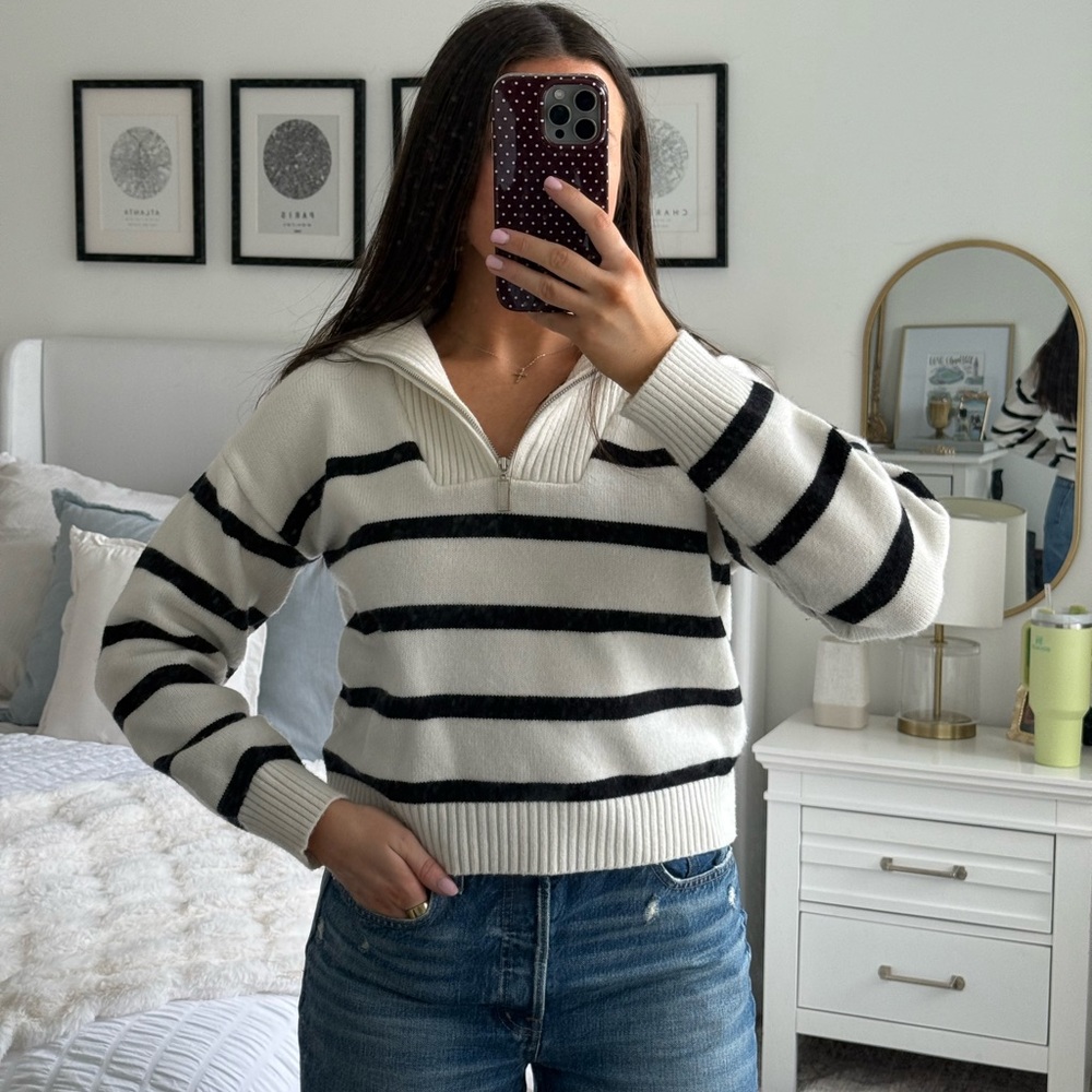 Vintage America Black and White Striped V-Neck Sweater